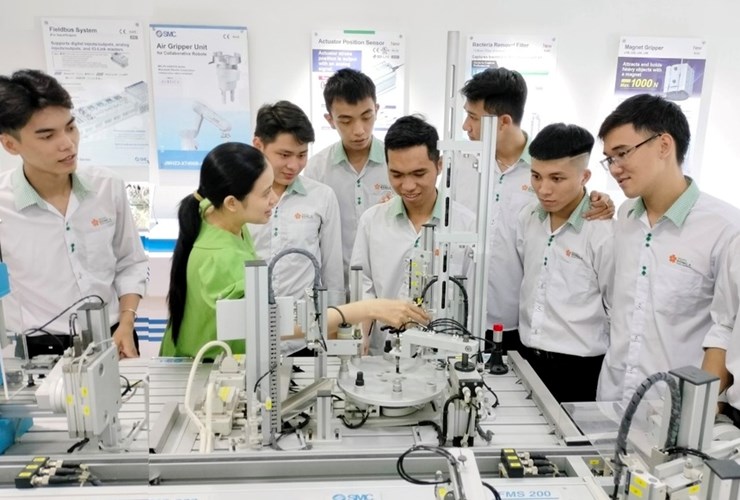 Ngành Kỹ thuật điều khiển và tự động hóa - Xu thế của thời đại 4.0